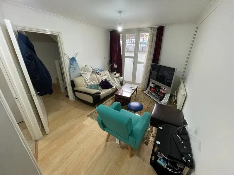 3 bed Maisonette For Rent, N1 - MoveHome